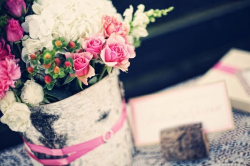How to Design a Romantic Heart Theme Wedding Rose centerpiece How to Design a Romantic Heart Theme Wedding