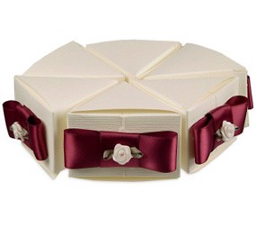 unknown Italian Bridal Pie Favor Box