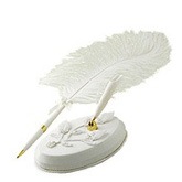 White+Wedding+Feather+Pen