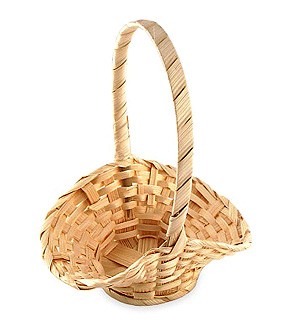 Mini Wicker Basket Favors (Set of 12)*
