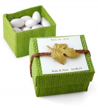 Fall In Love Leaf Favor Jute Box (One Dozen, Box Only)*