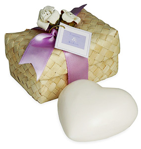 Heart Soap in Hawaiian Favor Box*