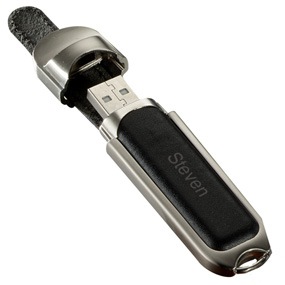 8GB Executive Black Leather USB Flash Drive*