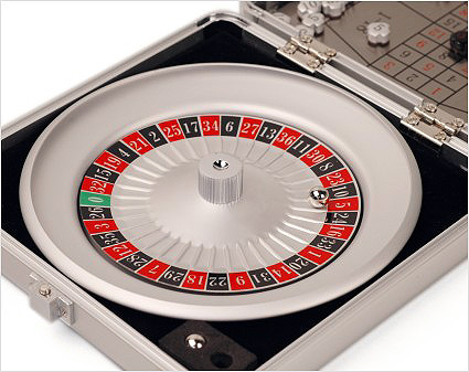 Mini Travel Roulette Wheel Game in Silver Case*